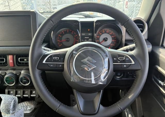 Is the SUZUKI JIMNY NOMADE 2025 suitable for Uganda’s road conditions?