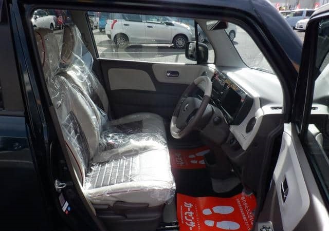 SUZUKI MR WAGON 2016 What Owners Like And What Owners Complain About