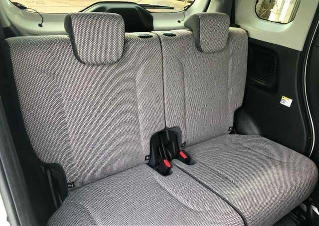 Is the SUZUKI WAGON R 660X 2022 fuel efficient for urban driving in Uganda?