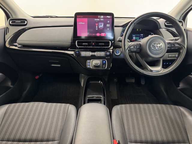 Is the TOYOTA AQUA 2021 fuel-efficient for urban driving in Uganda?