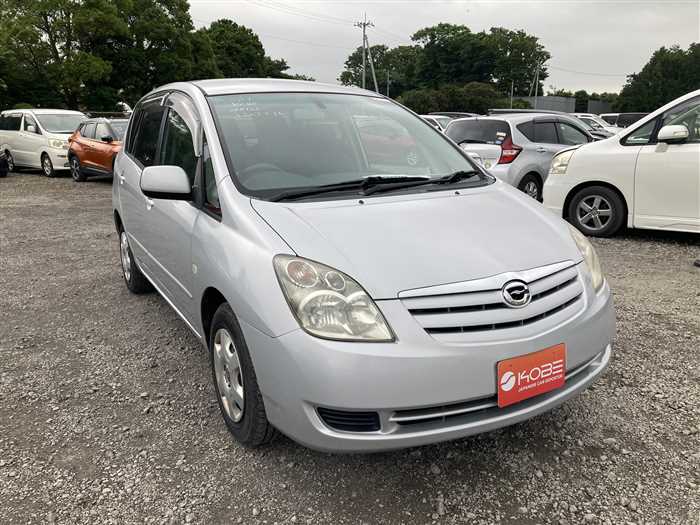 Is the TOYOTA COROLLA SPACIO 2005 suitable for Ugandan roads?