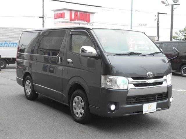 Is the TOYOTA HIACE 2015 suitable for family transportation?