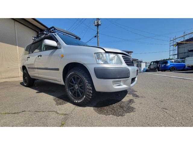 Is the TOYOTA SUCCEED VAN 2013 suitable for commercial use in Uganda?