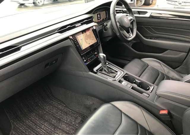 Is the VOLKSWAGEN ARTEON 2022 available for purchase in Uganda?