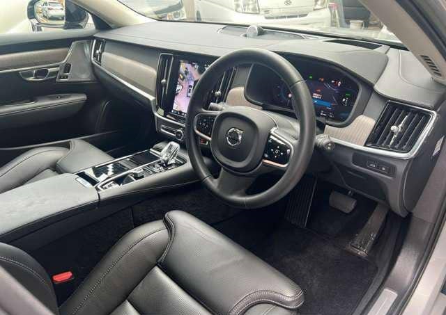 Documents Needed For Financing 2023 Volvo V90 In Uganda