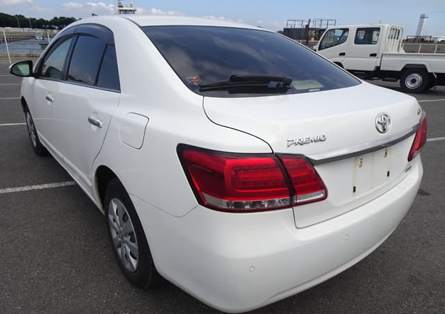 Toyota Premio 2020