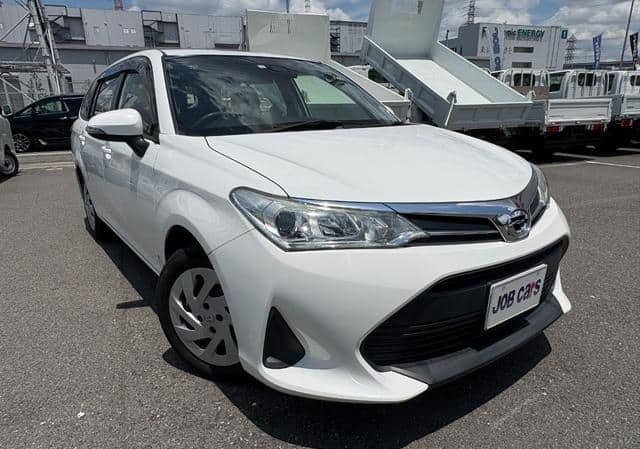 Corolla Fielder 2018
