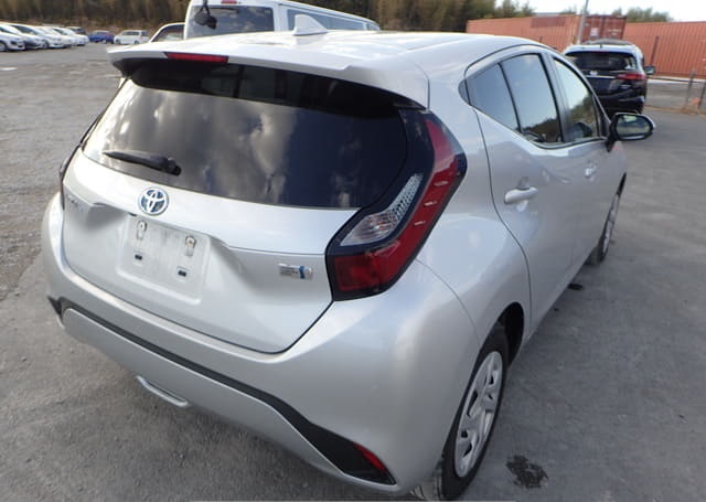 Toyota AQUA 2023