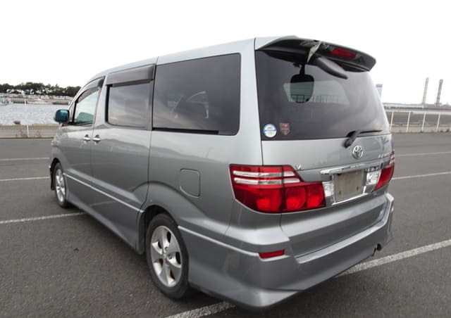 Toyota Alphard 2008