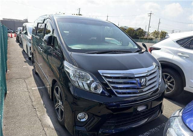 Toyota Alphard 2012