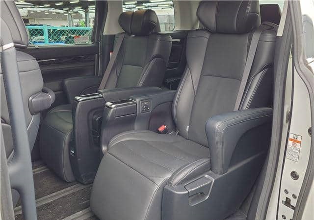 Toyota Alphard 2019