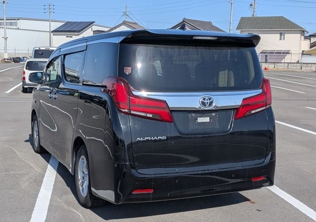 Toyota Alphard 2020