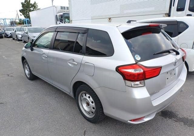 Toyota Corolla Fielder 2021