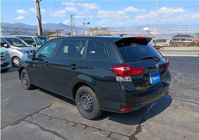 Toyota Corolla Fielder 2025