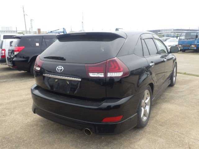 Toyota Harrier 2012