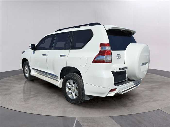 Toyota Land Cruiser Prado 2012