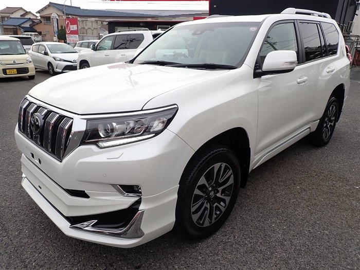 Toyota Land Cruiser Prado 2023