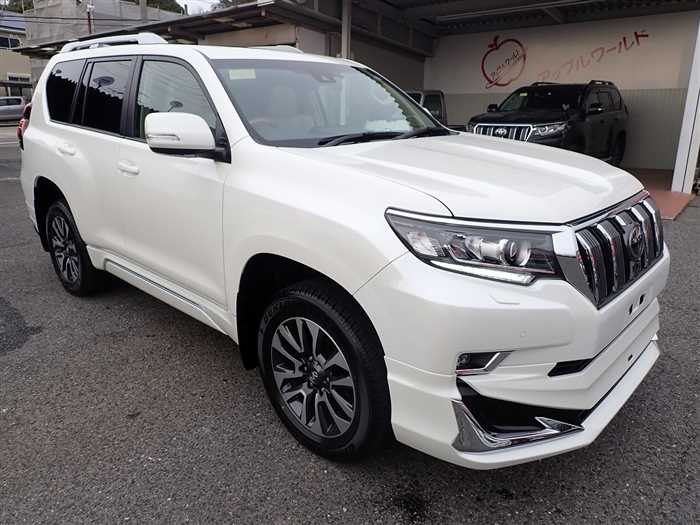 Toyota Land Cruiser Prado 2023