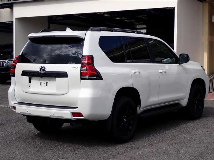 Toyota Land Cruiser Prado 2023