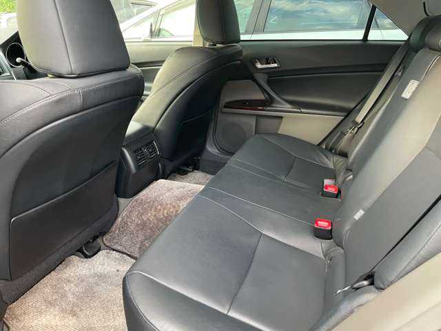 Toyota Mark X 2011