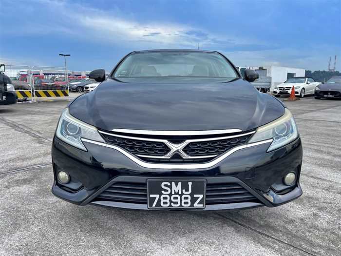 Toyota Mark X 2015