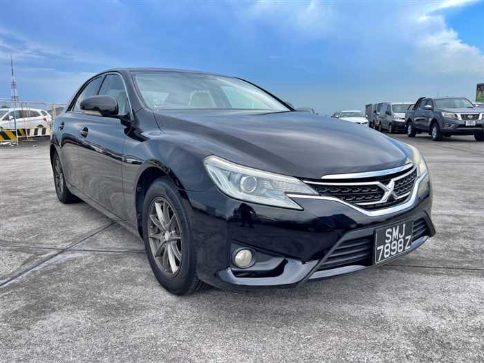 Toyota Mark X 2015