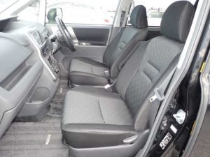 Toyota Noah 2009