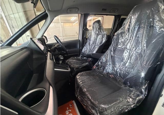 Toyota Noah 2022