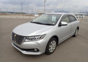 Toyota Premio 2018