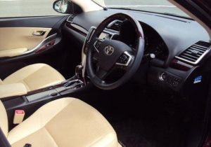 Toyota Premio 2019