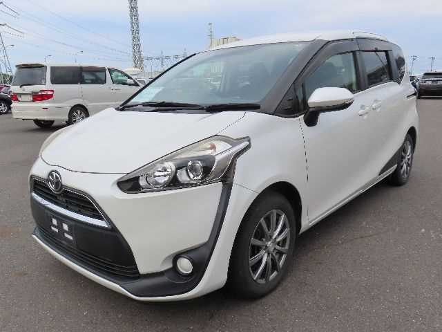 Toyota Sienta 2016