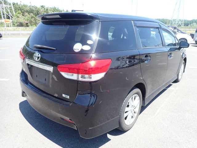 Toyota Wish 2010