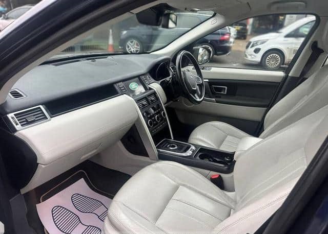 Land Rover Discovery Sport 2017