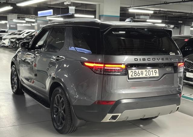 Land Rover Discovery 2018