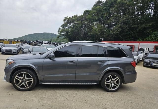 Mercedes-Benz GLS Class 2018