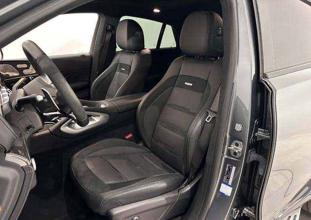 Mercedes-Benz GLE-Class 2021