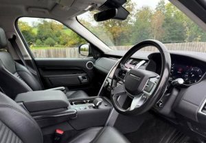 Land Rover Discovery 5 2022