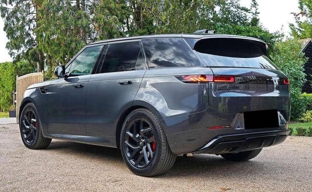 Land Rover Range Rover sport 2025