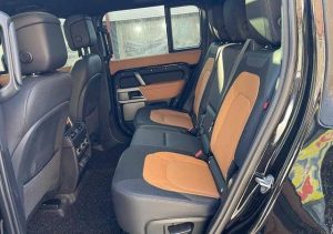 Land Rover Defender 110 2024