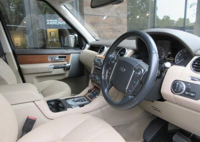 Land Rover Discovery 2015
