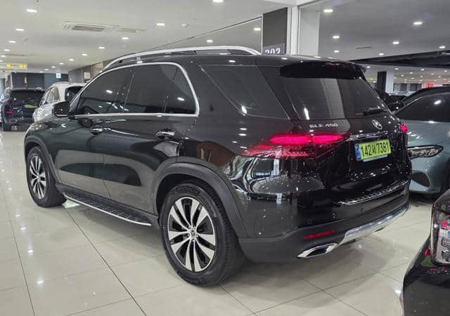 Mercedes-Benz GLE-Class 2026