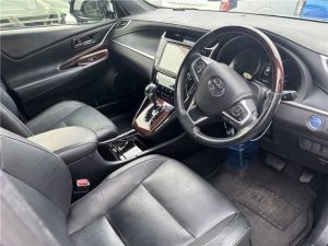 Toyota Harrier Hybrid 2016
