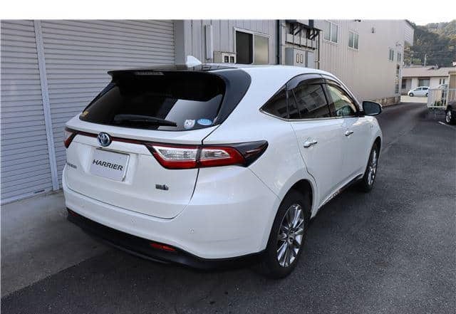 Toyota Harrier Hybrid 2017