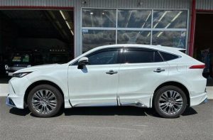Toyota Harrier Hybrid 2024