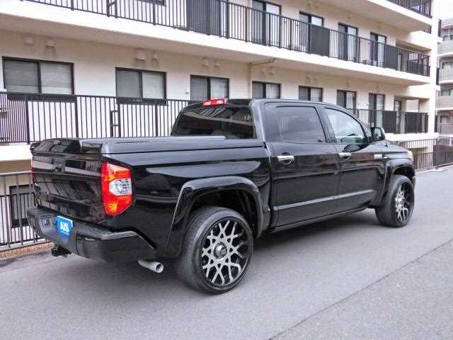 Toyota Tundra 2017