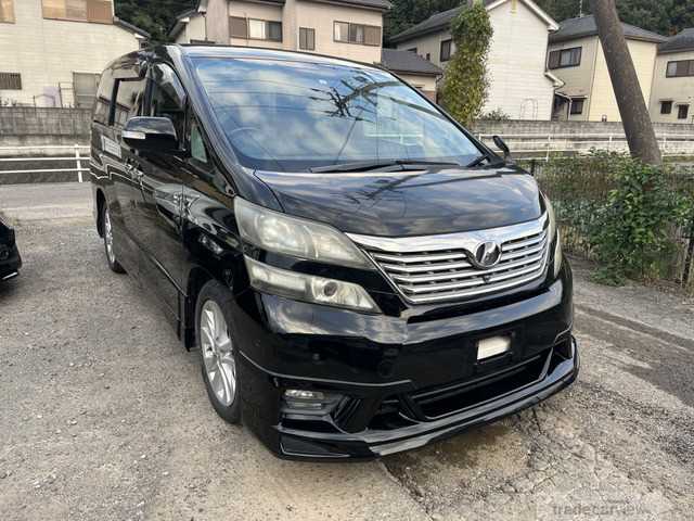 Toyota Vellfire 2009