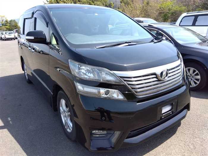 Toyota Vellfire 2010