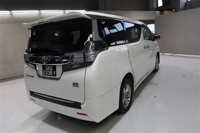 Toyota Vellfire 2016