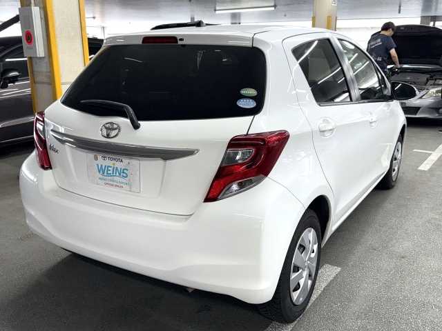 Toyota Vitz 2016