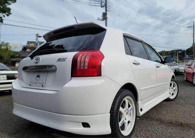 Toyota Allex 2003